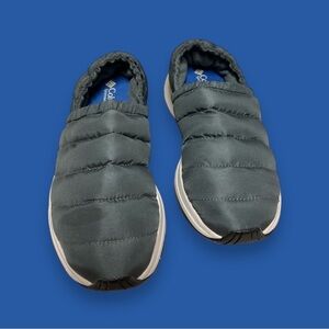 Columbia Palermo Street Shoes Graphite Black Insulated Slip-on Winter Sneakers